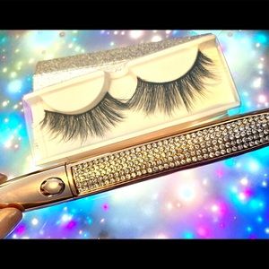 Eyeliner Glue Pen Eyelashes Included